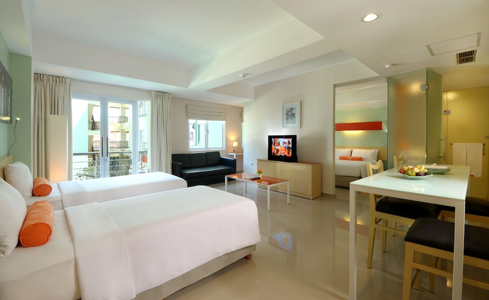 HARRIS Hotel & Residence Riverview Kuta - Bali 15/49