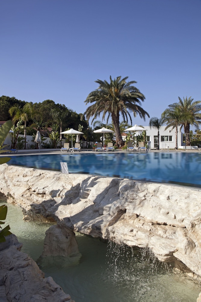 Christofinia Hotel 13/66
