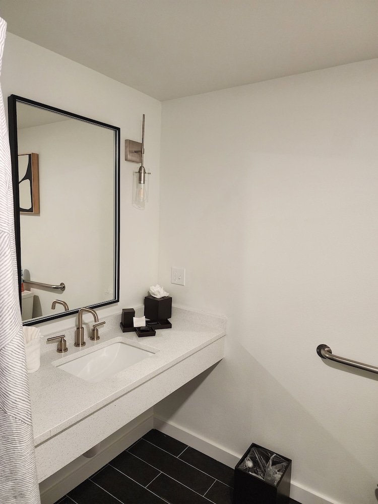 Ocean Crest Resort 50/50
