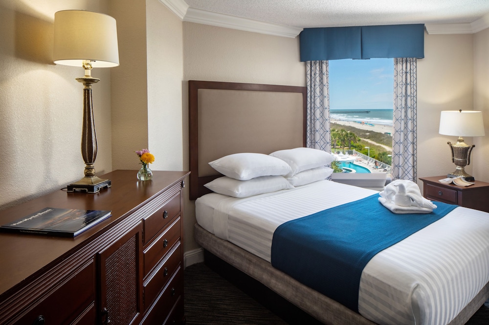 Sea Crest Oceanfront Resort 16/67