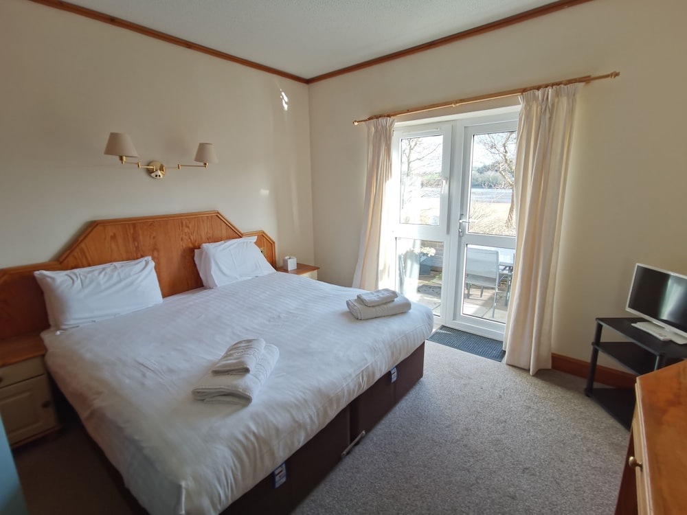 Passage House Hotel 8/26