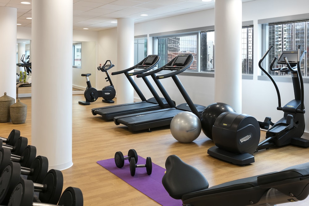 Melia Paris La Defense 44/73