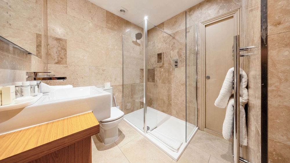 Ennios Boutique Hotel 48/50
