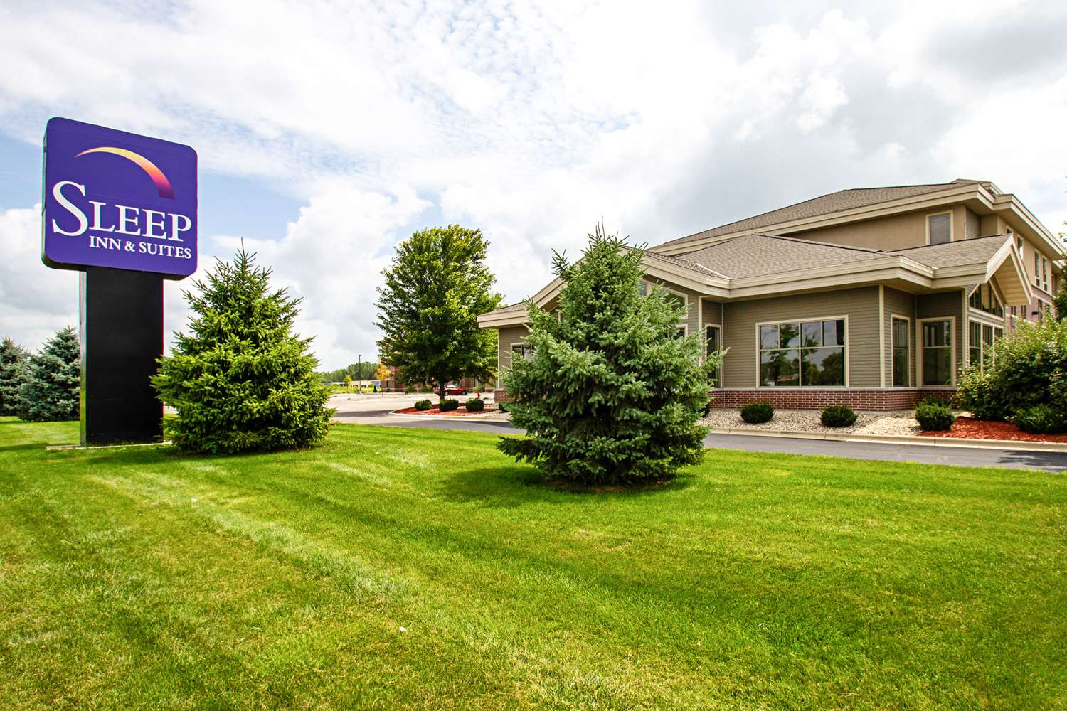 Sleep Inn & Suites Madison - Monona 19/19