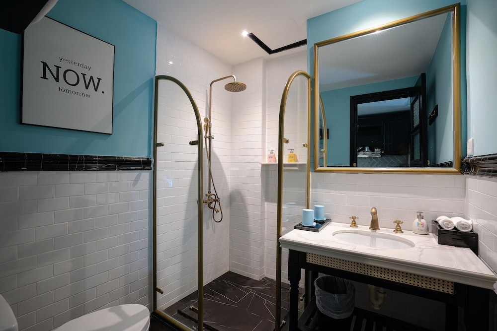 The Now Boutique Hotel 46/50