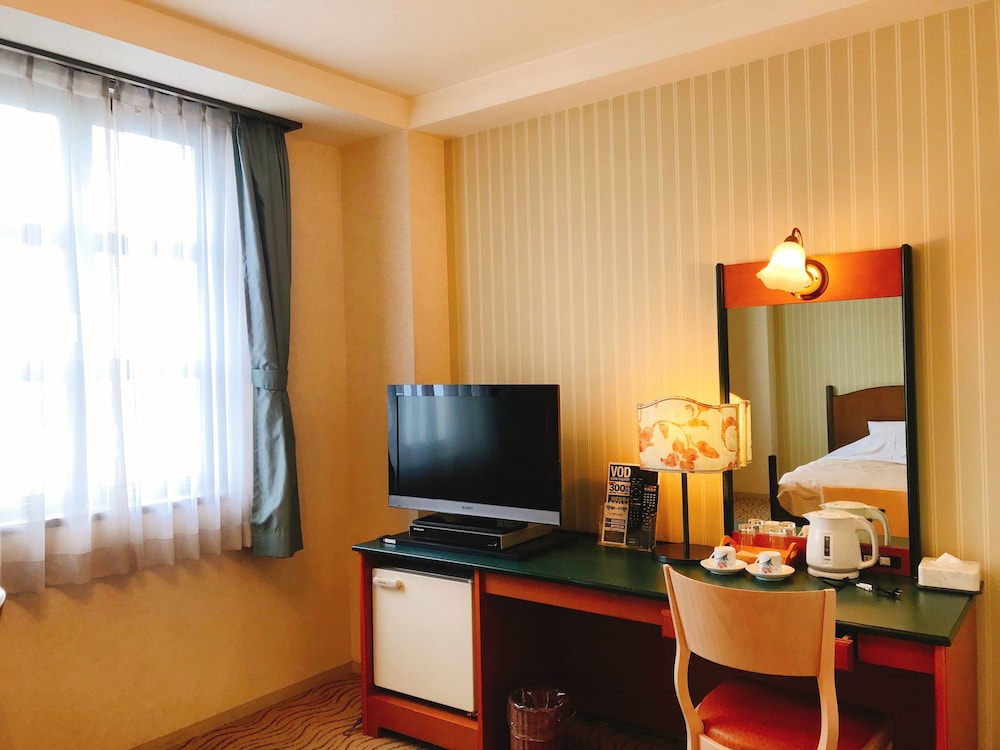 Kitabiwako Hotel Grazie 48/49