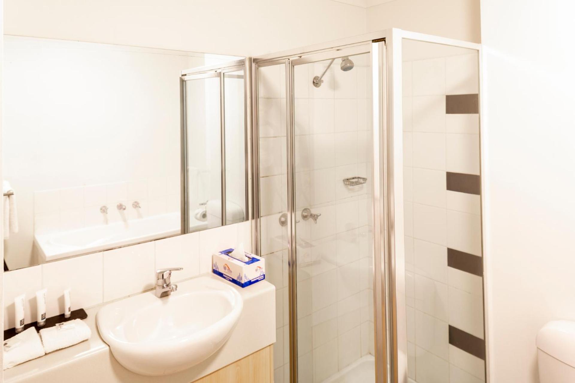 Amazing Accommodations St Kilda Melbourne 47/51