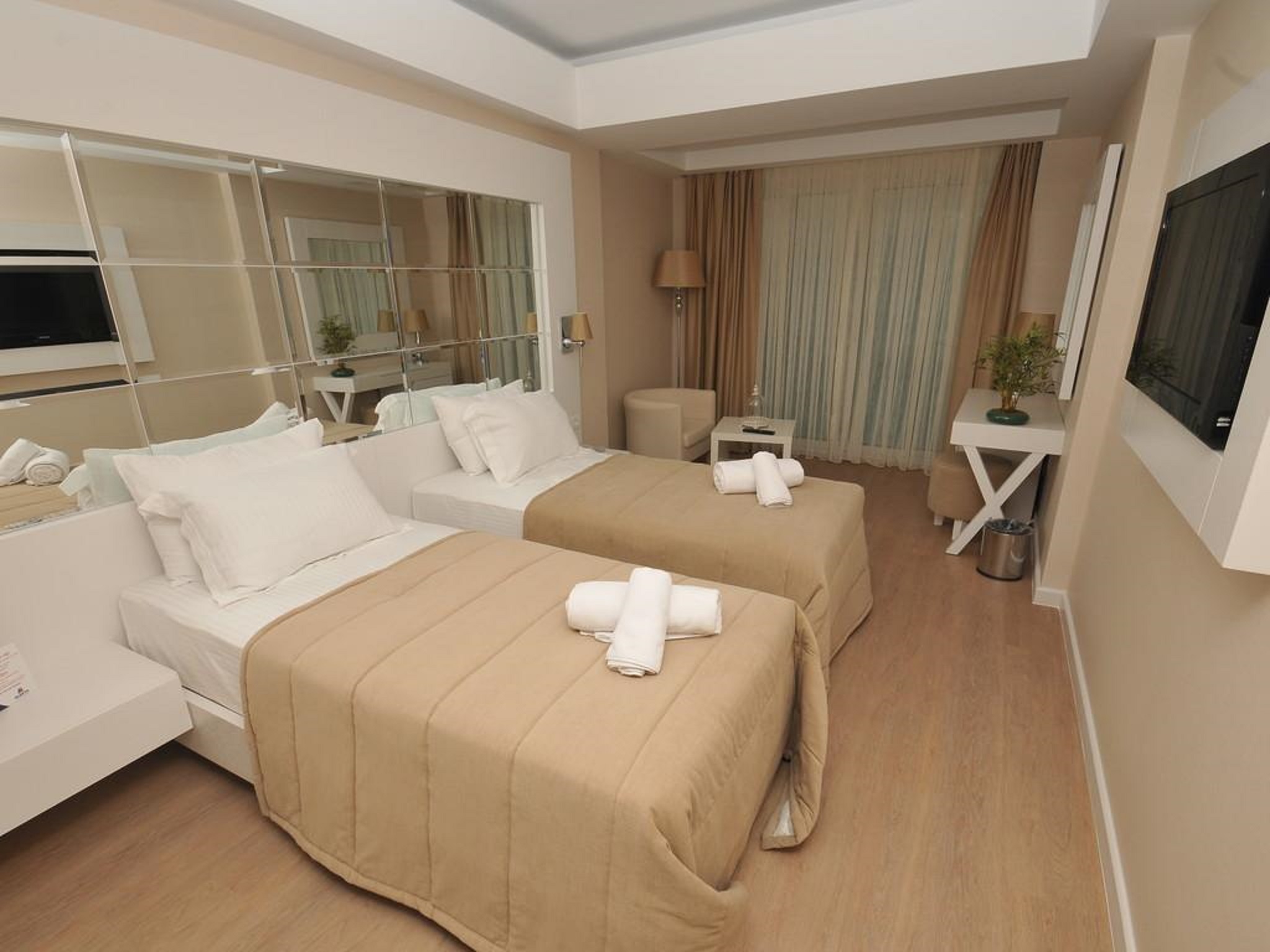 ROOM, SINGLE, DOUBLE BED, SEA VIEW