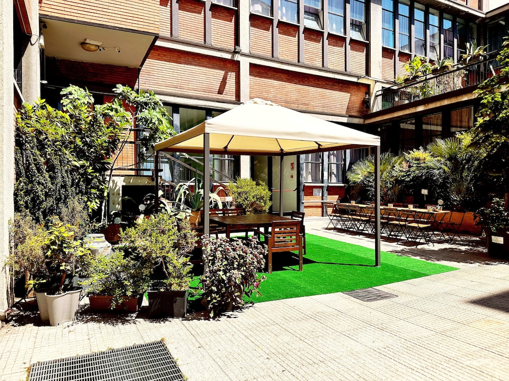 Mio Hostel 7/54