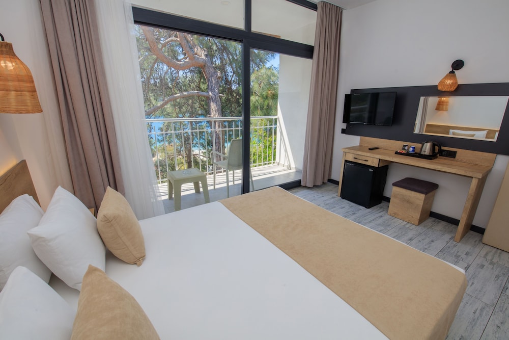 Meri Hotel Oludeniz 32/68
