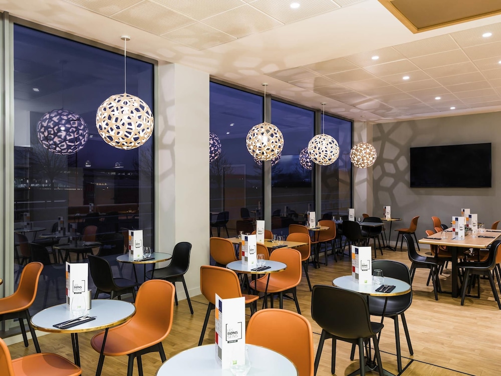 Ibis Styles Guyancourt Versailles 55/69