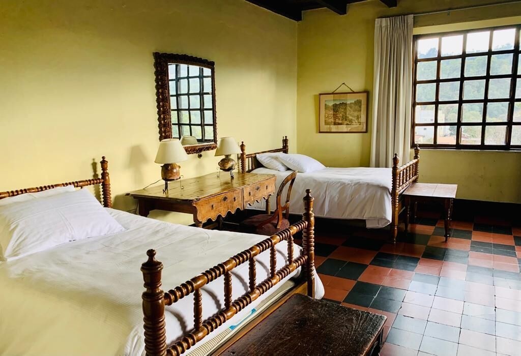 غرفة أساسية بسريرين منفصلين، Mayan Inn 2/10