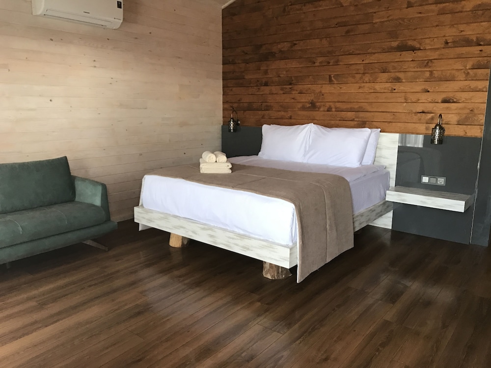 Sedir Park Bungalow Hotel 13/50
