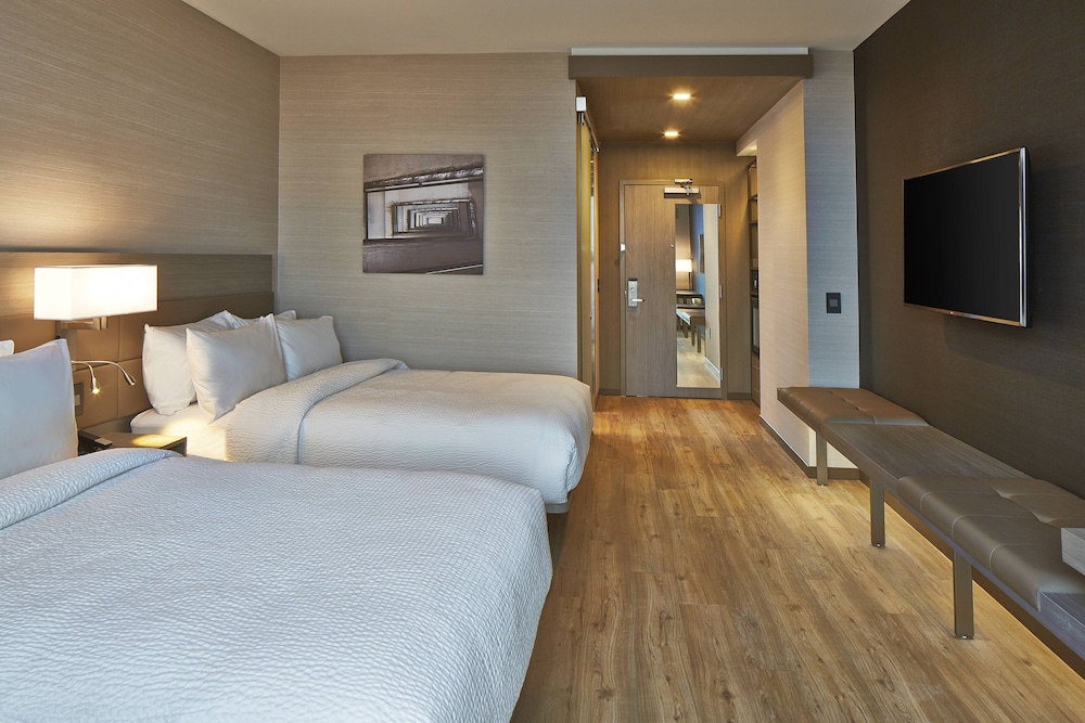 room, 2 double beds
