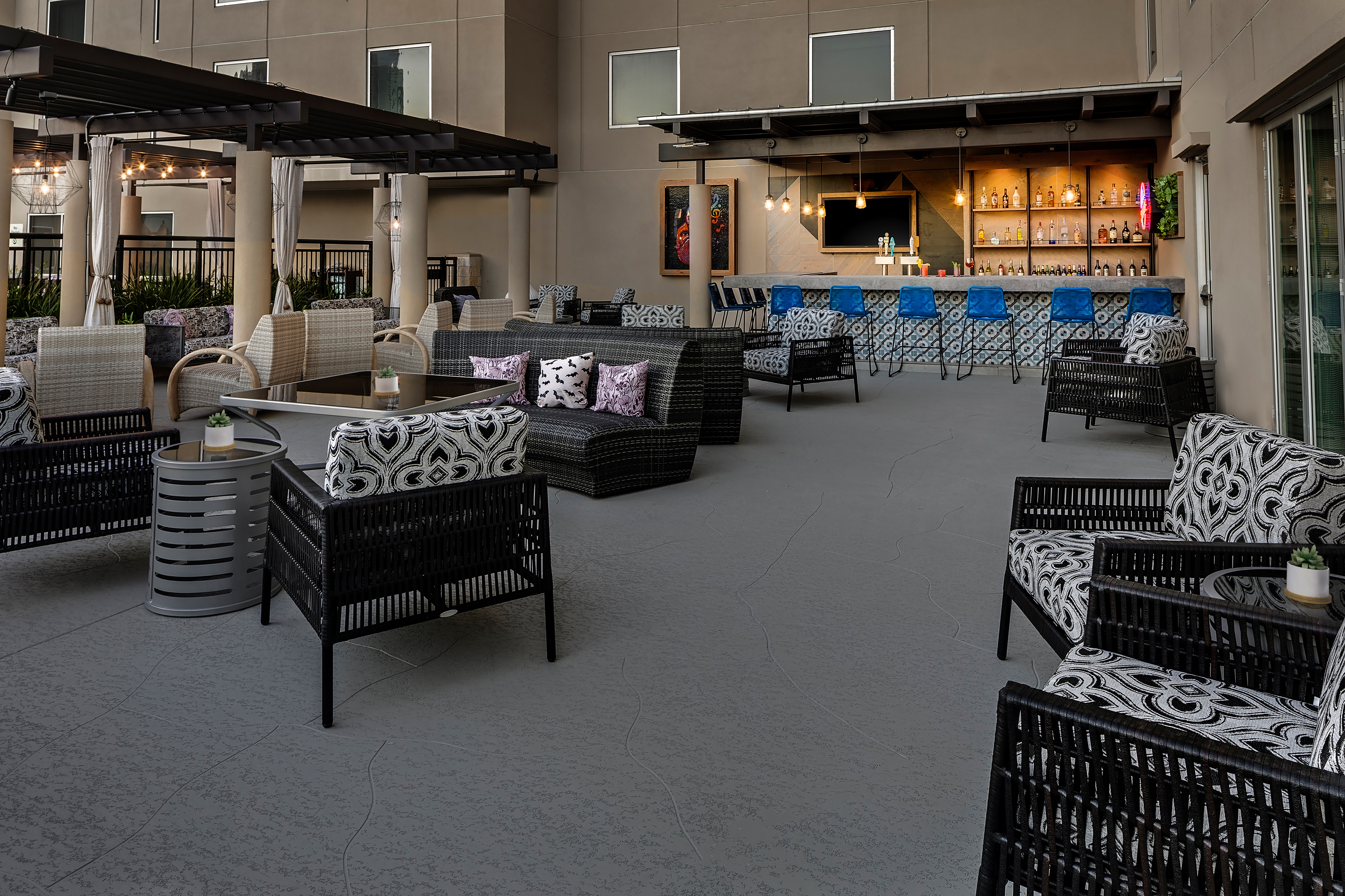 Holiday Inn Express and Suites Austin Downtown University 35/39