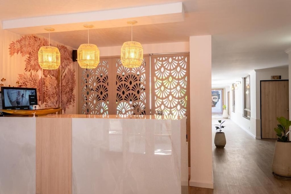 Casana Rosa Hotel 7/60