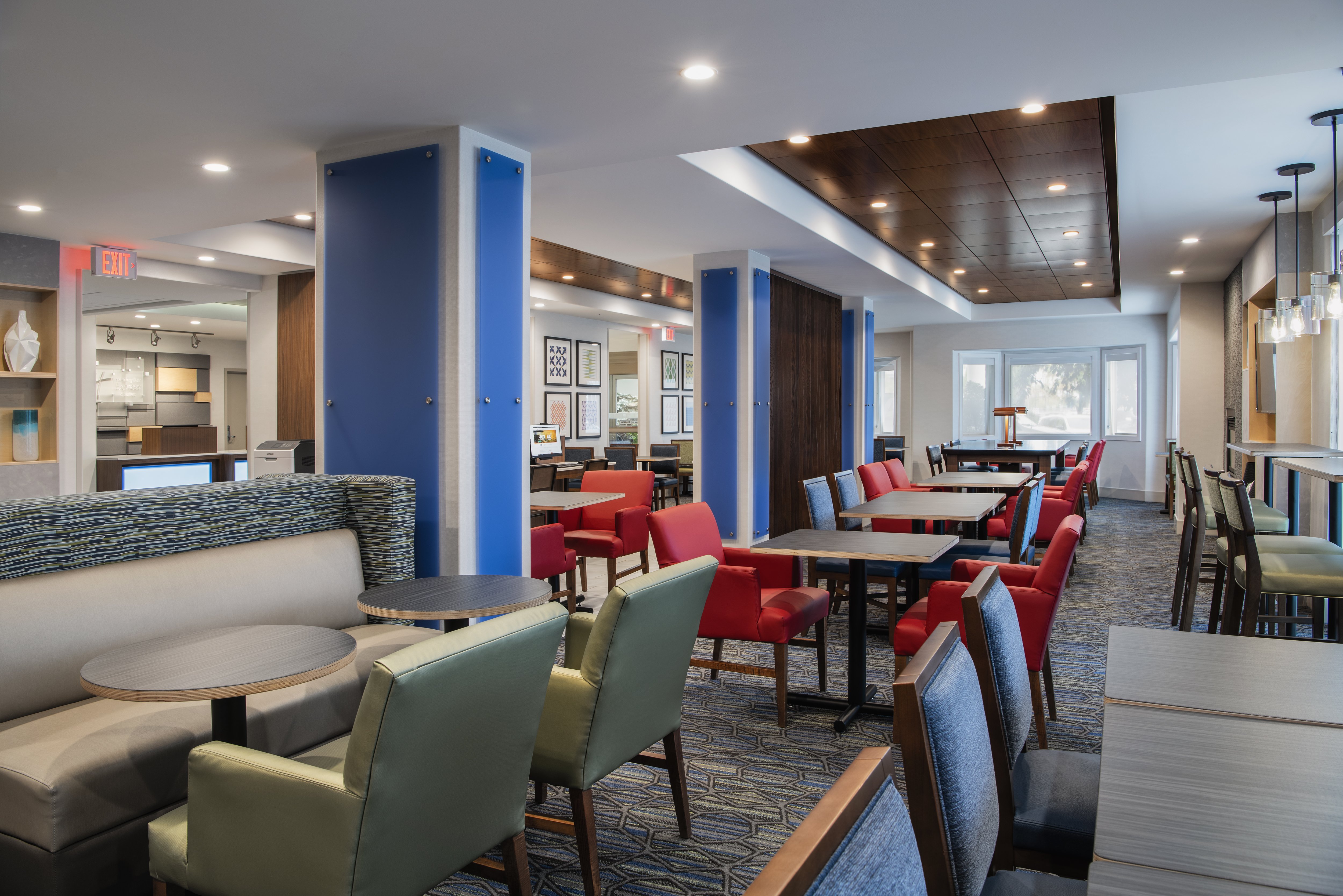Holiday Inn Express Hotel Suites Saskatoon 38/51