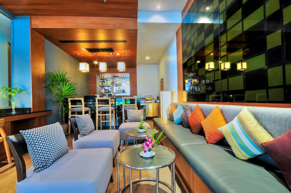 The Ashlee Heights Patong Hotel and Suites 38/62