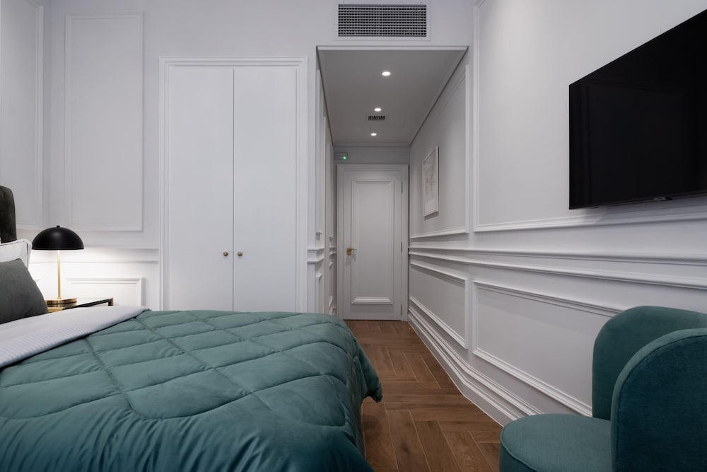 جناح سوبيريور بسرير كوين، Praxitelous Luxury Suites 6/10