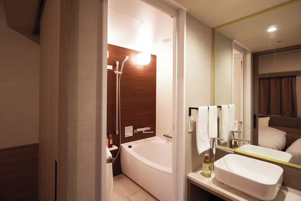 Chisun Hotel Kobe 54/56