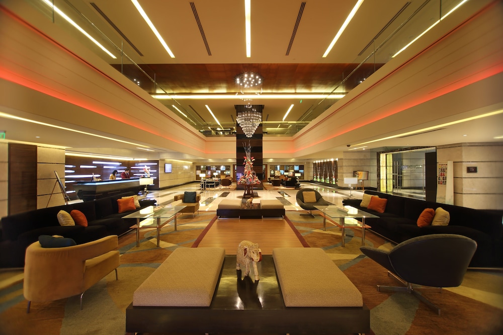 Gokulam Grand Hotel Spa 63/75