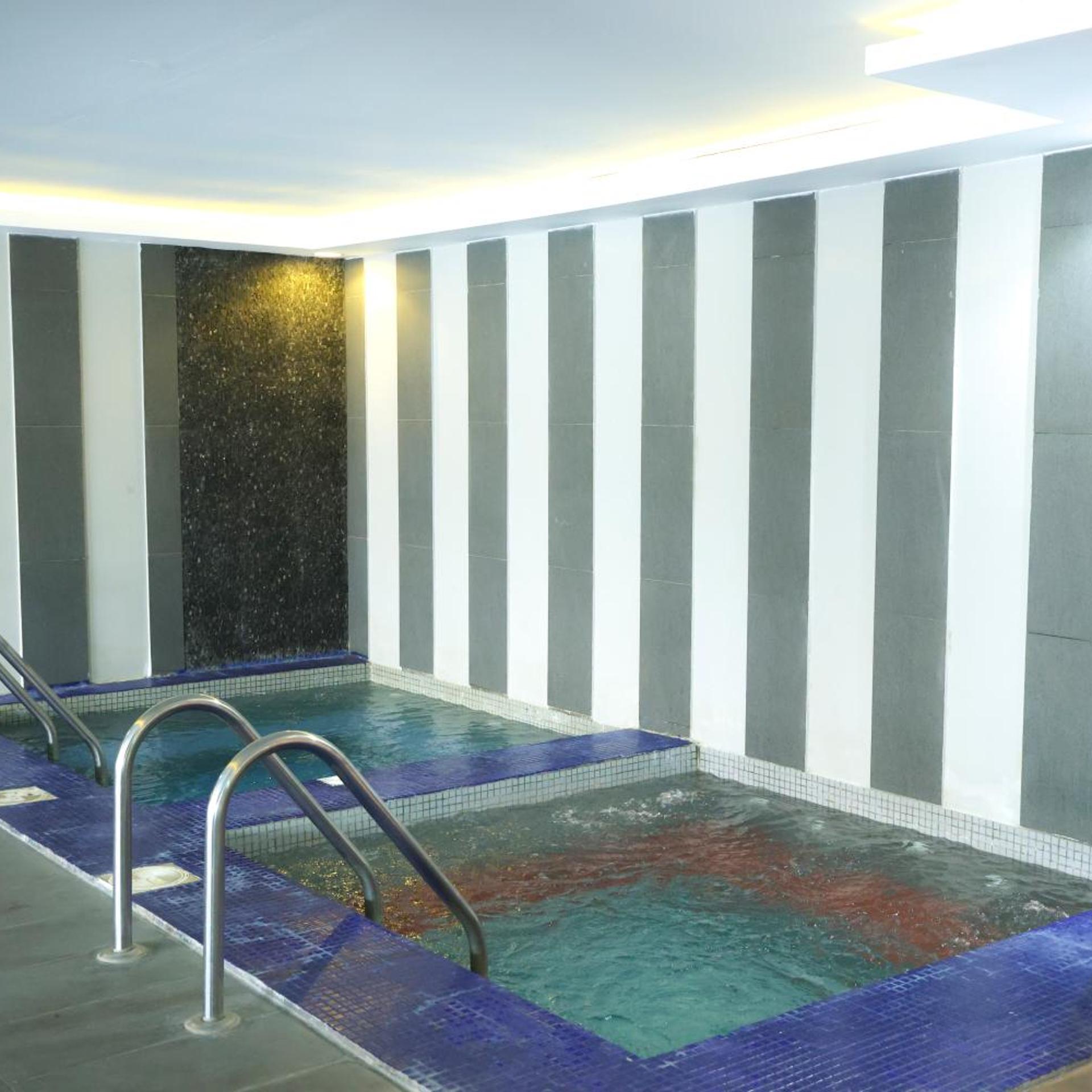 فندق جورش(Gorash Hotel) 34/63