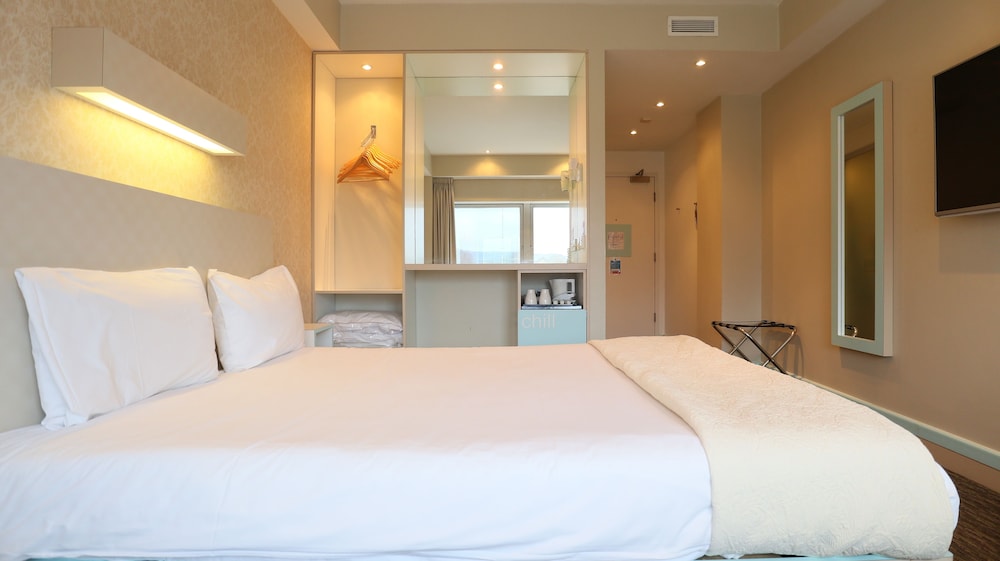 Citrus Hotel Cheltenham By Compass Hospitality 8/79