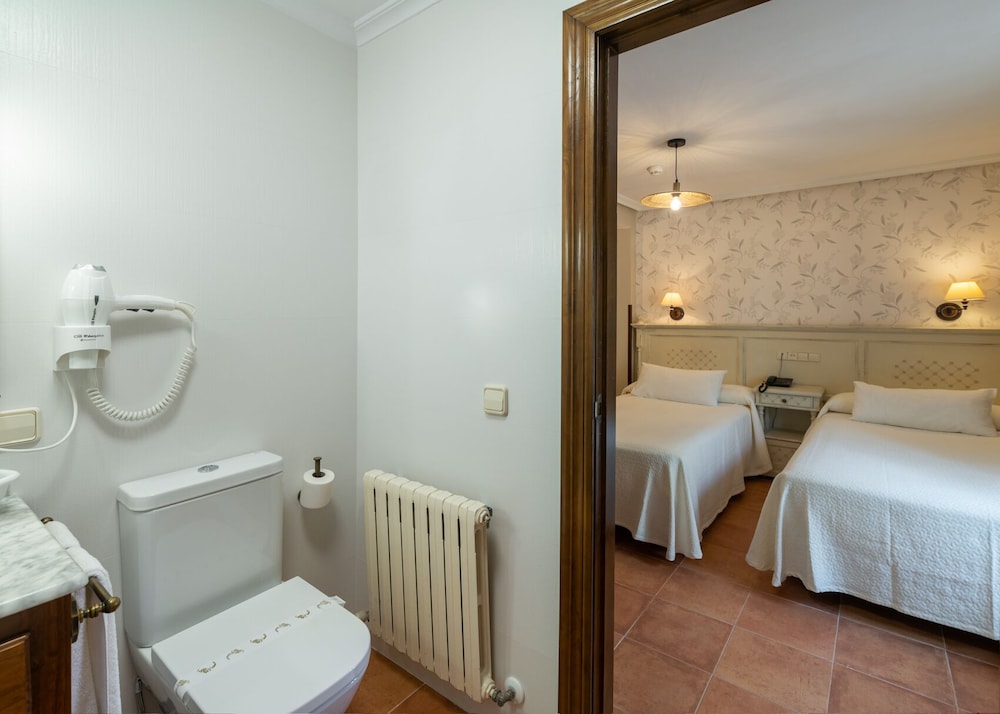 HOTEL LA CASA DE JUANSABELI 49/50