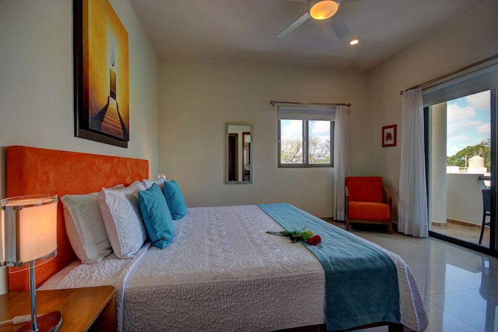 2 BEDROOMS, PALMAR, 5TH AVENUE