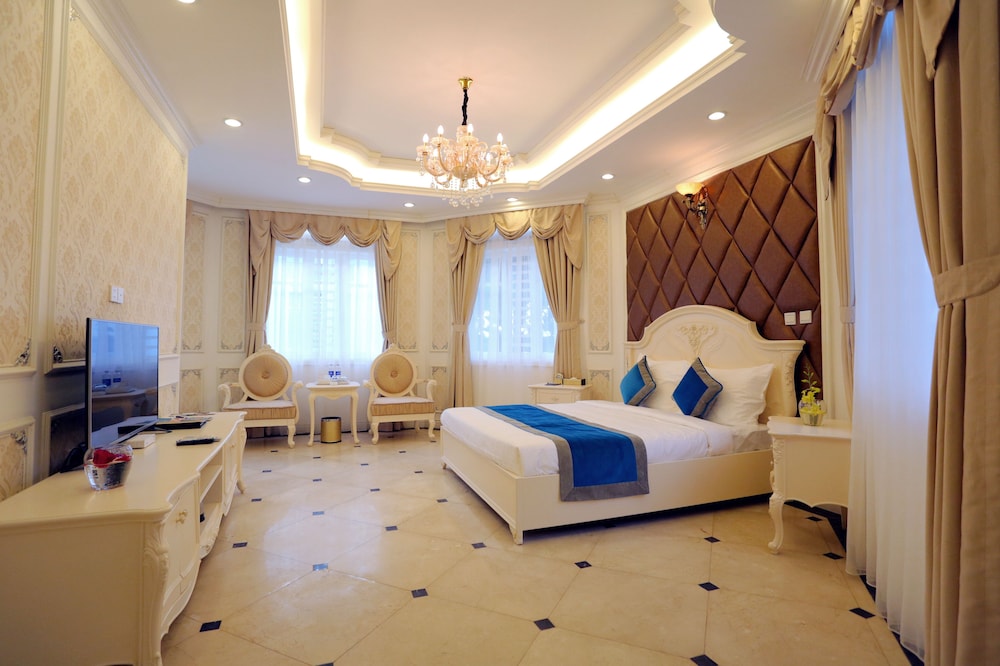 FLC LUXURY RESORT VINH PHUC 19/70
