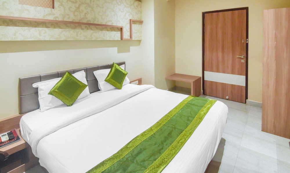 Hotel Saffron 16/50