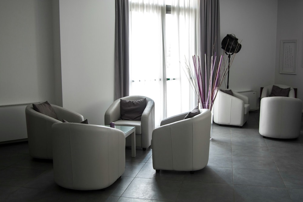 Castel Martini Wellness And Business Hotel 15/31