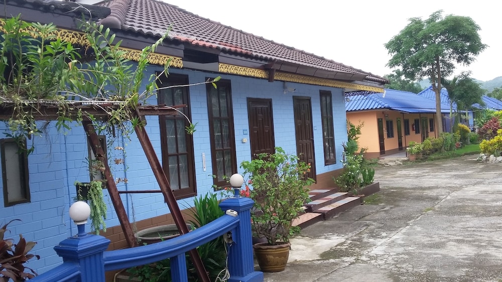 Ruenview Resort 9/24