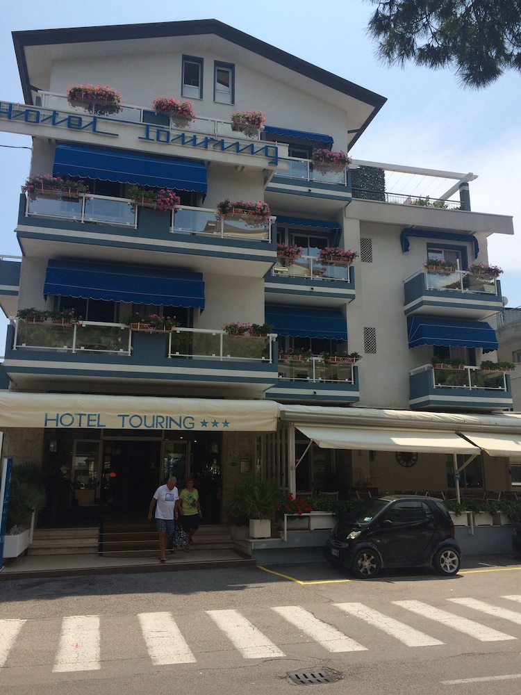 Hotel Touring 3/48