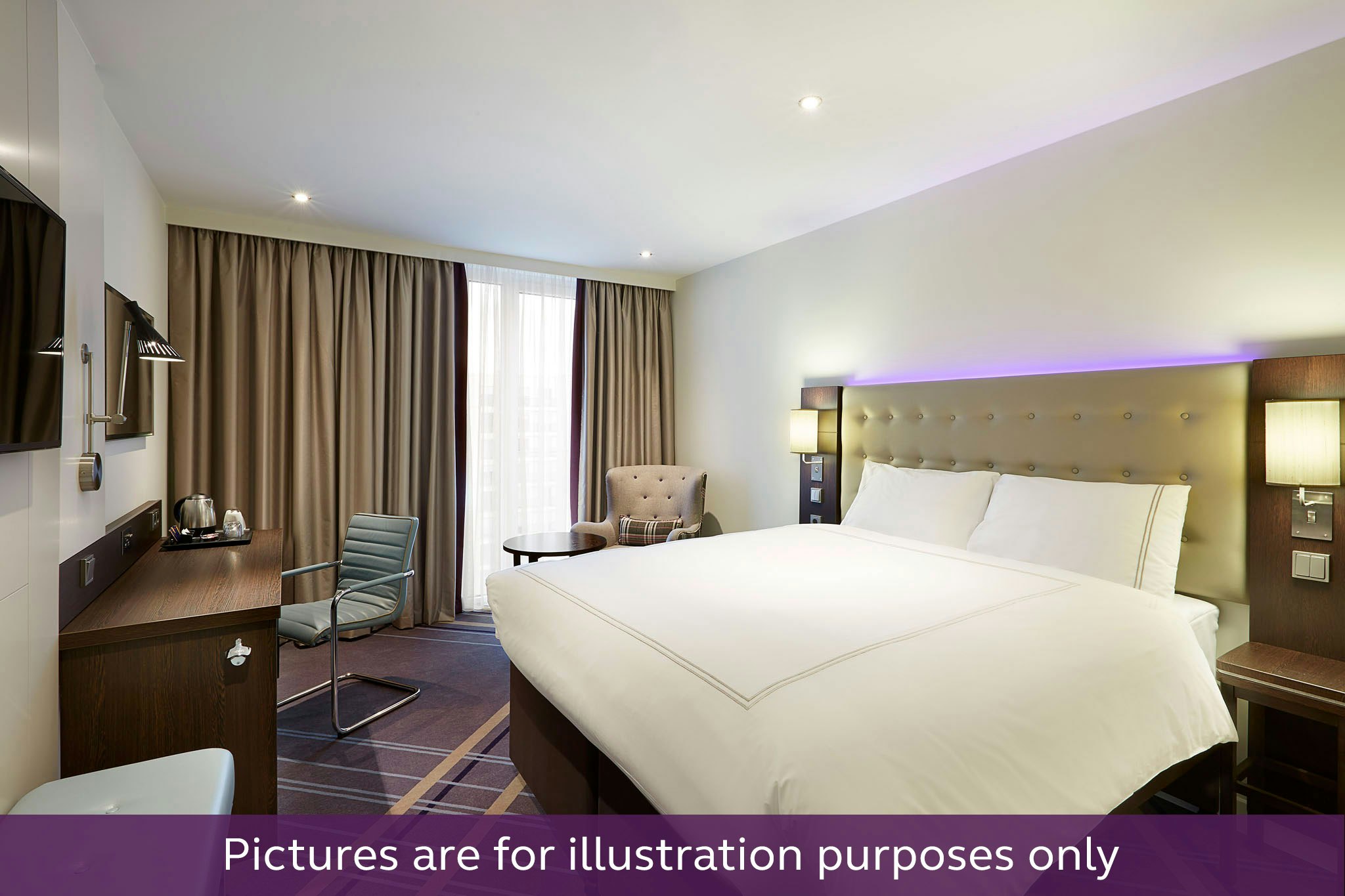 Premier Inn Cologne City Mediapark Hotel 9/23