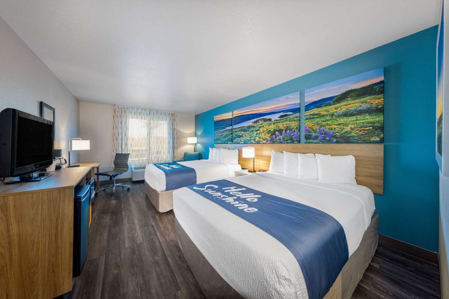 Days Inn by Wyndham Lathrop 6/37