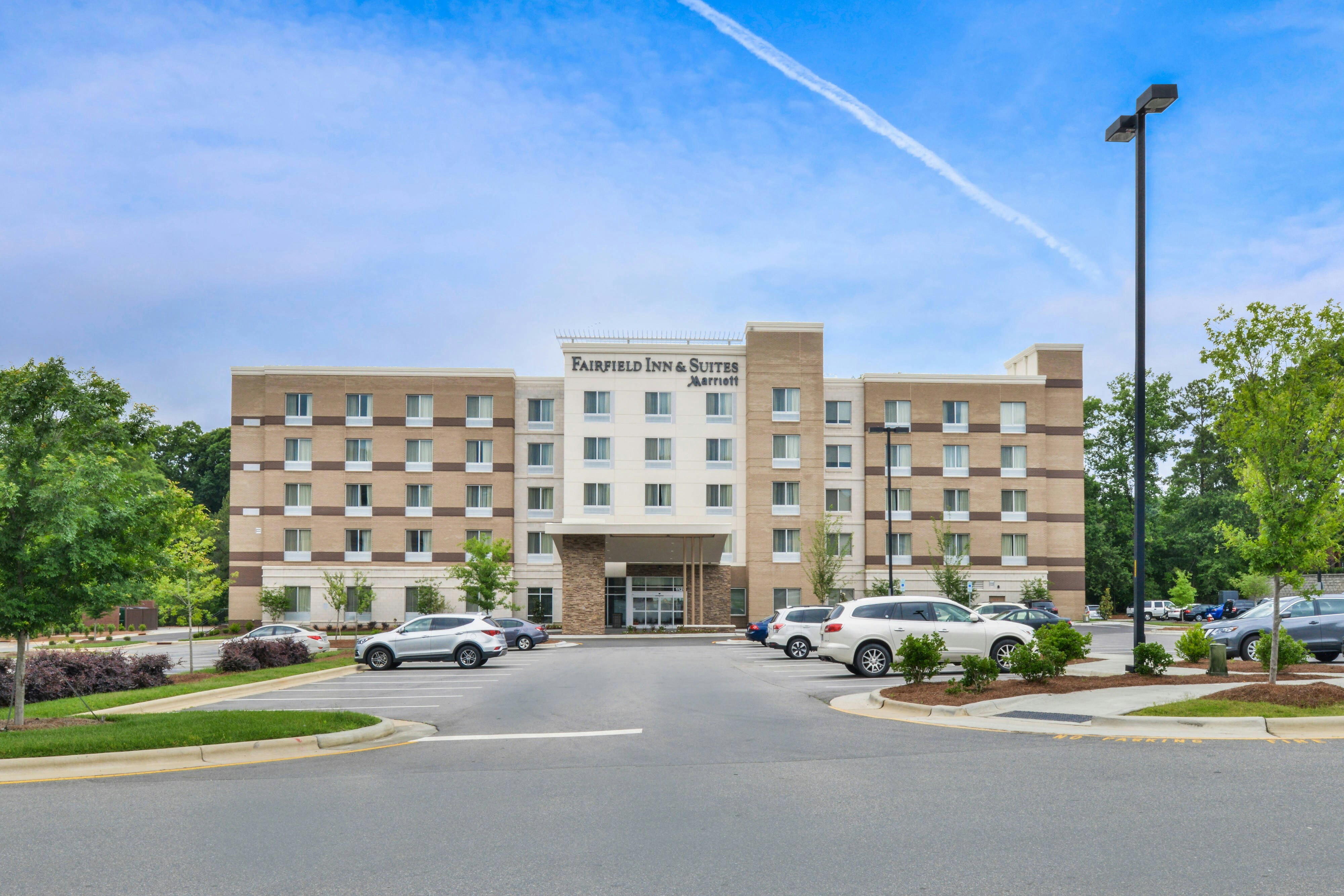 Fairfield Inn And Suites By Marriott Raleigh Cary 17/18