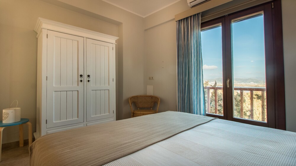 Gratsias Luxury Apartments 4/50