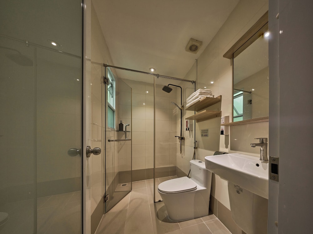 Truong Thinh Hotel Phu Nhuan 48/49
