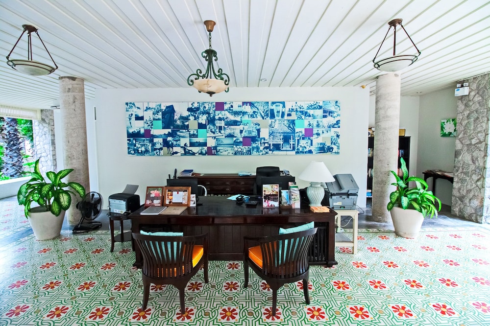 Baan Bayan Beach Hotel 52/73