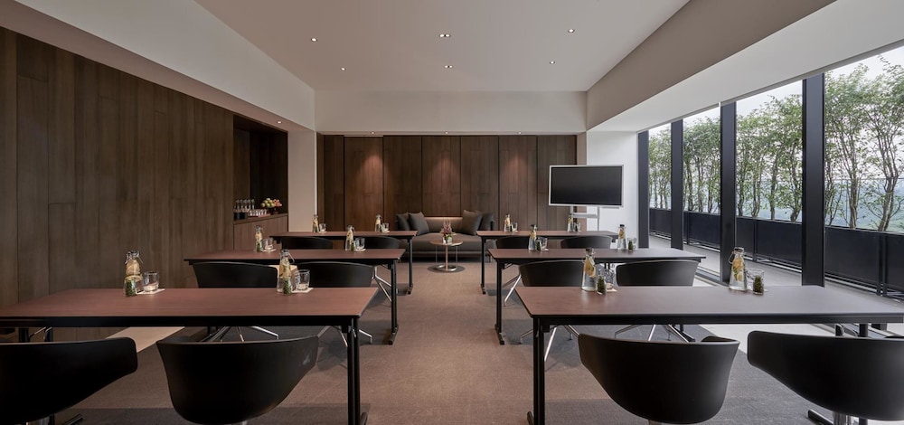 ALILA BANGSAR KUALA LUMPUR 44/54