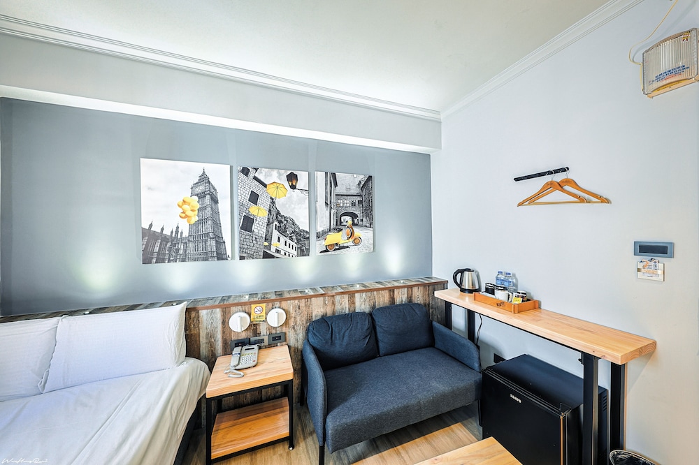 Lienfook Hostelry 42/54
