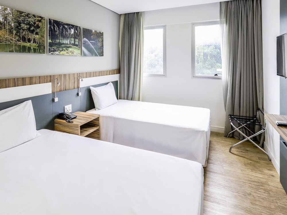 Ibis Styles Confins Aeroporto 23/61