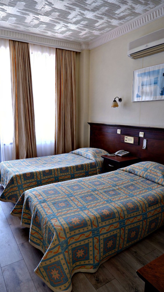 Golmar Beach Hotel 30/73