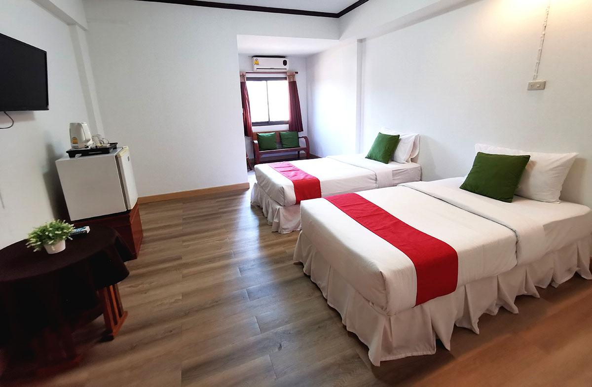 Thana Hotel 6/41