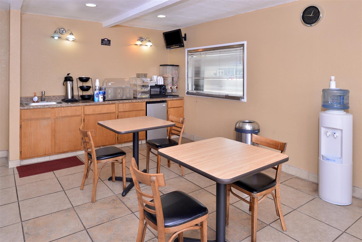 Americas Best Value Inn Schulenburg 23/26