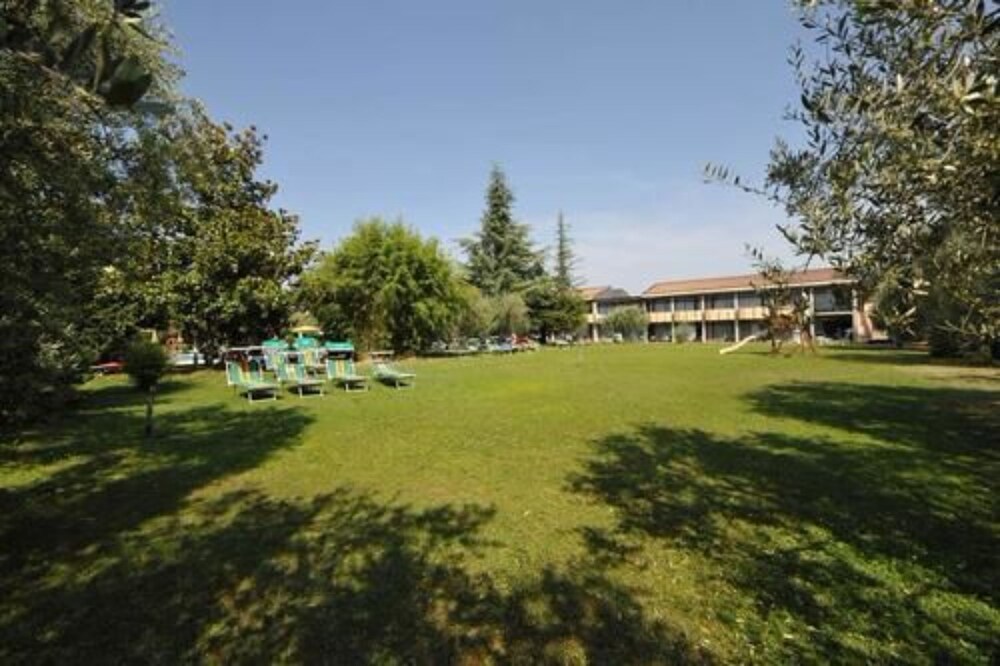 Park Hotel Oasi 67/71
