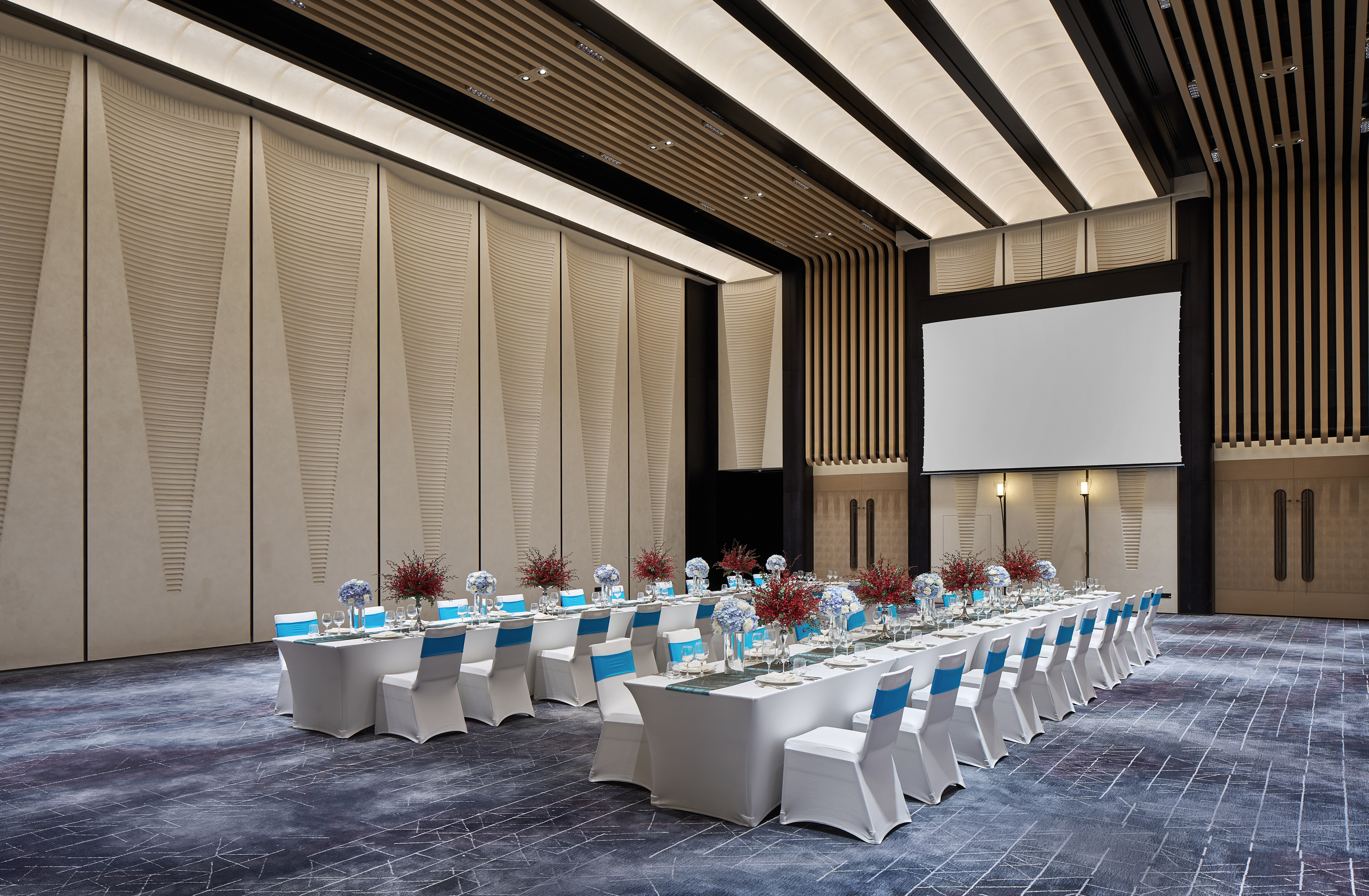 HUALUXE Shenzhen Bao'an by IHG 39/50