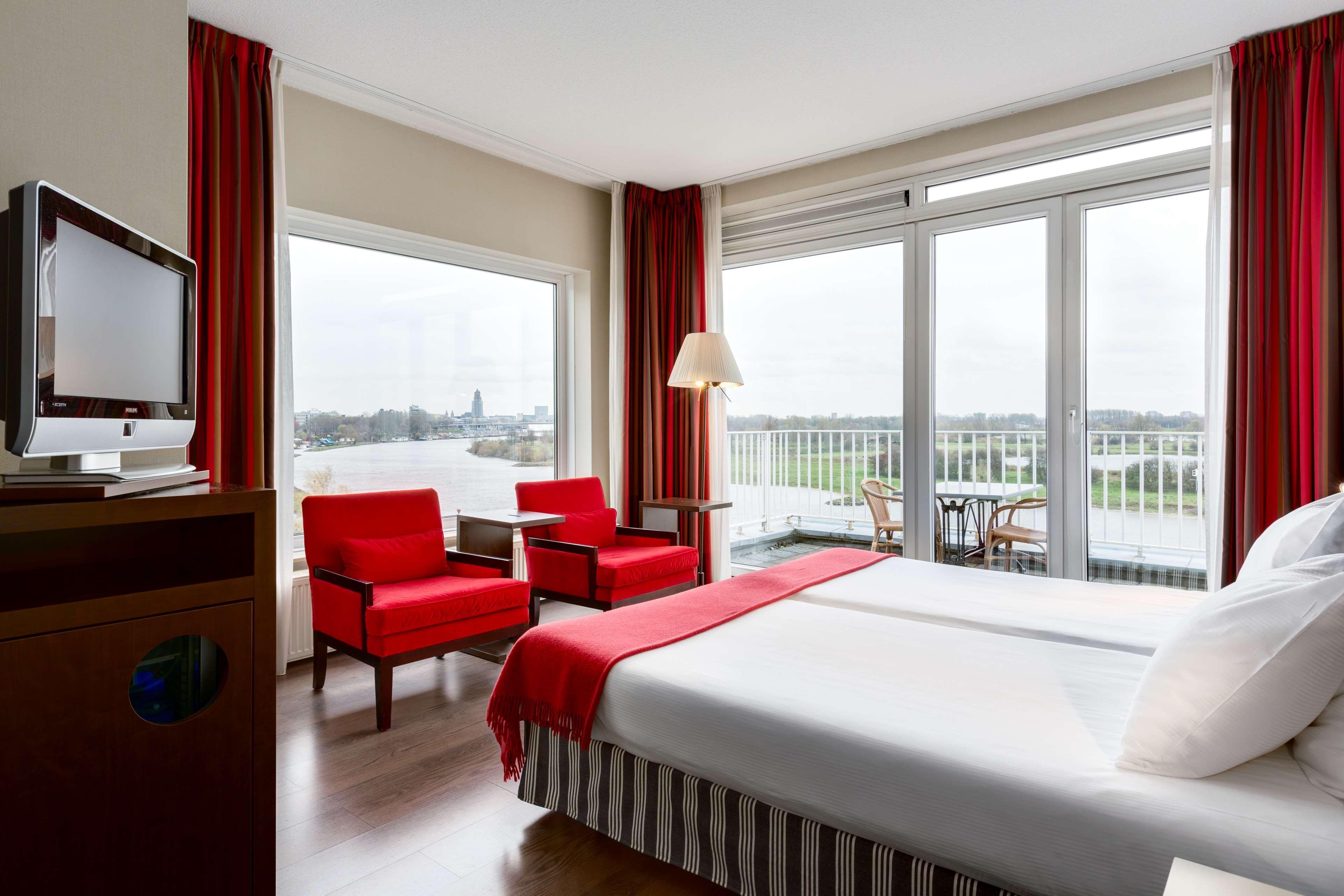 Nh Rijnhotel 17/48