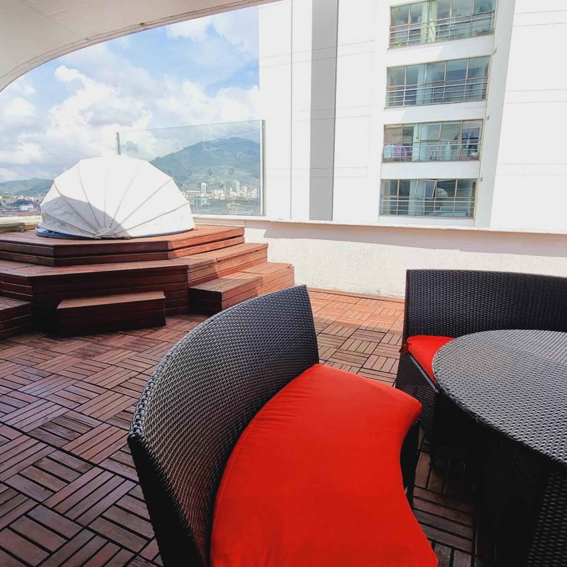 Hotel Habitat Suite 35/50